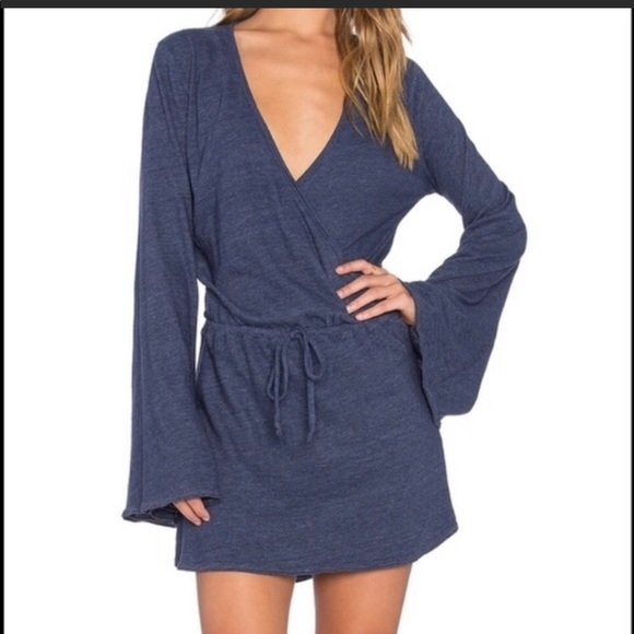 Chaser Dresses & Skirts - Chaser bell sleeve dress